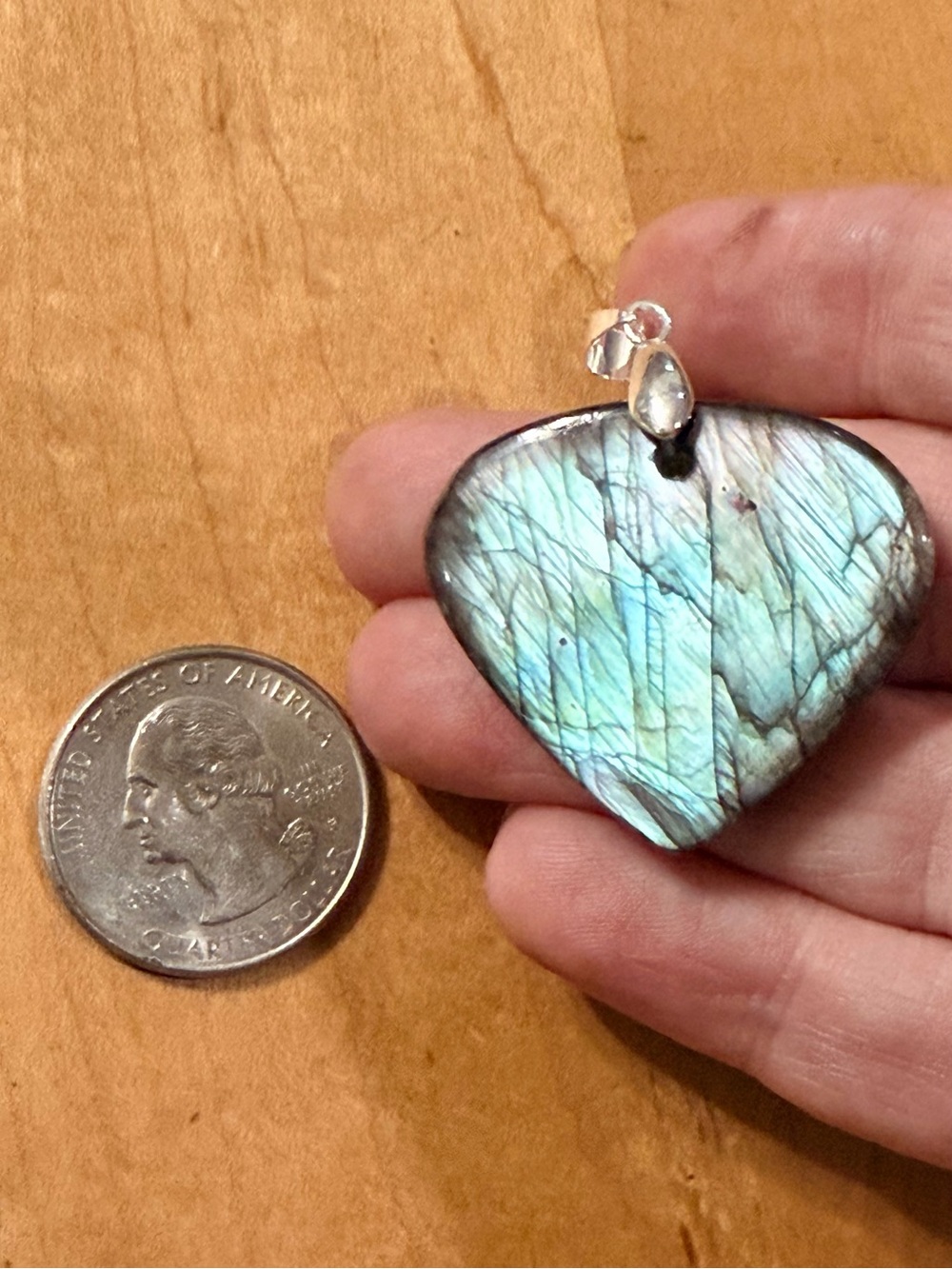 Beautiful Flashy Green  Labradorite Pendant Necklace